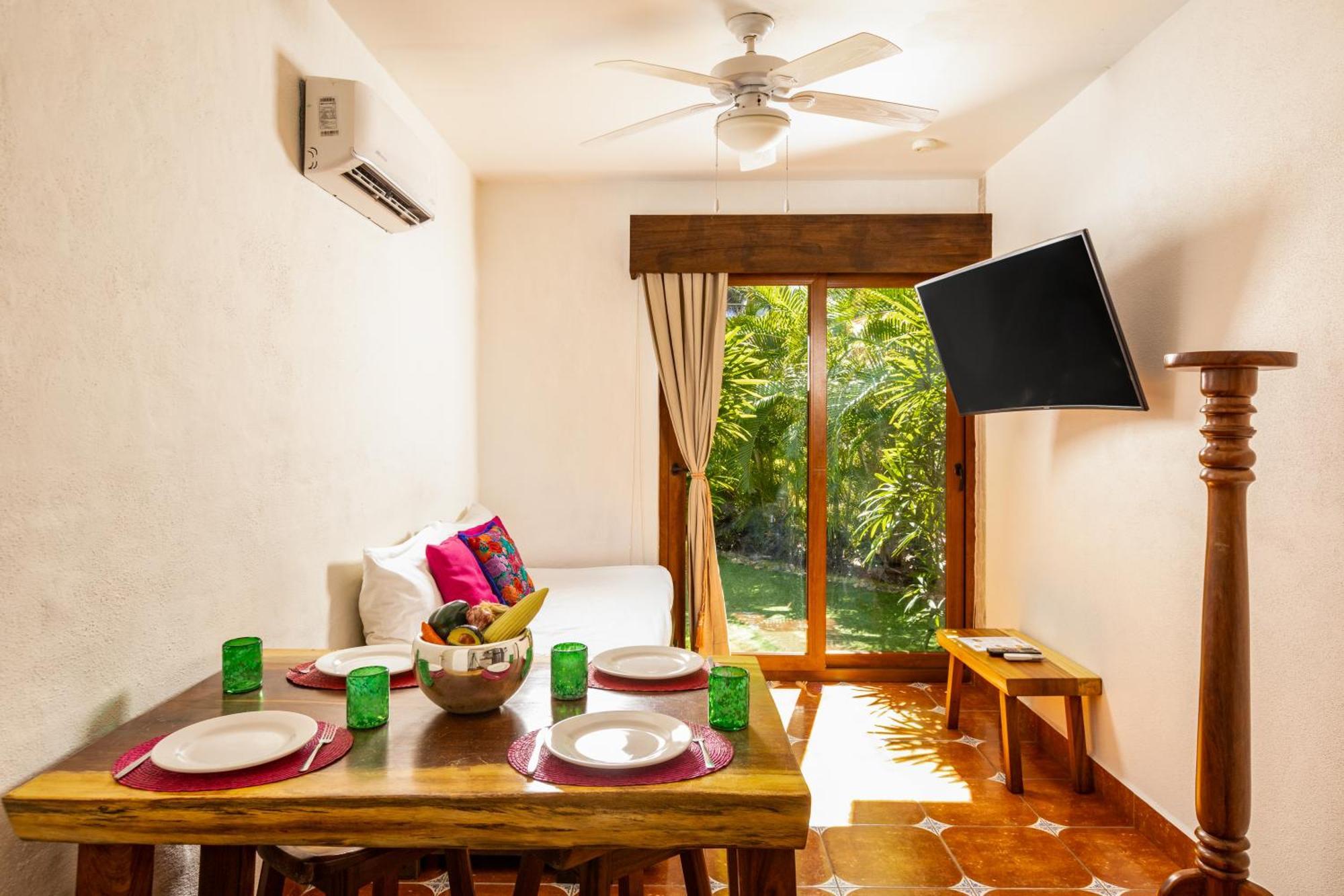 Casa Loteria -Pueblito Sayulita- Colorful, Family And Relax Experience With Private Parking And Pool Hotel ภายนอก รูปภาพ