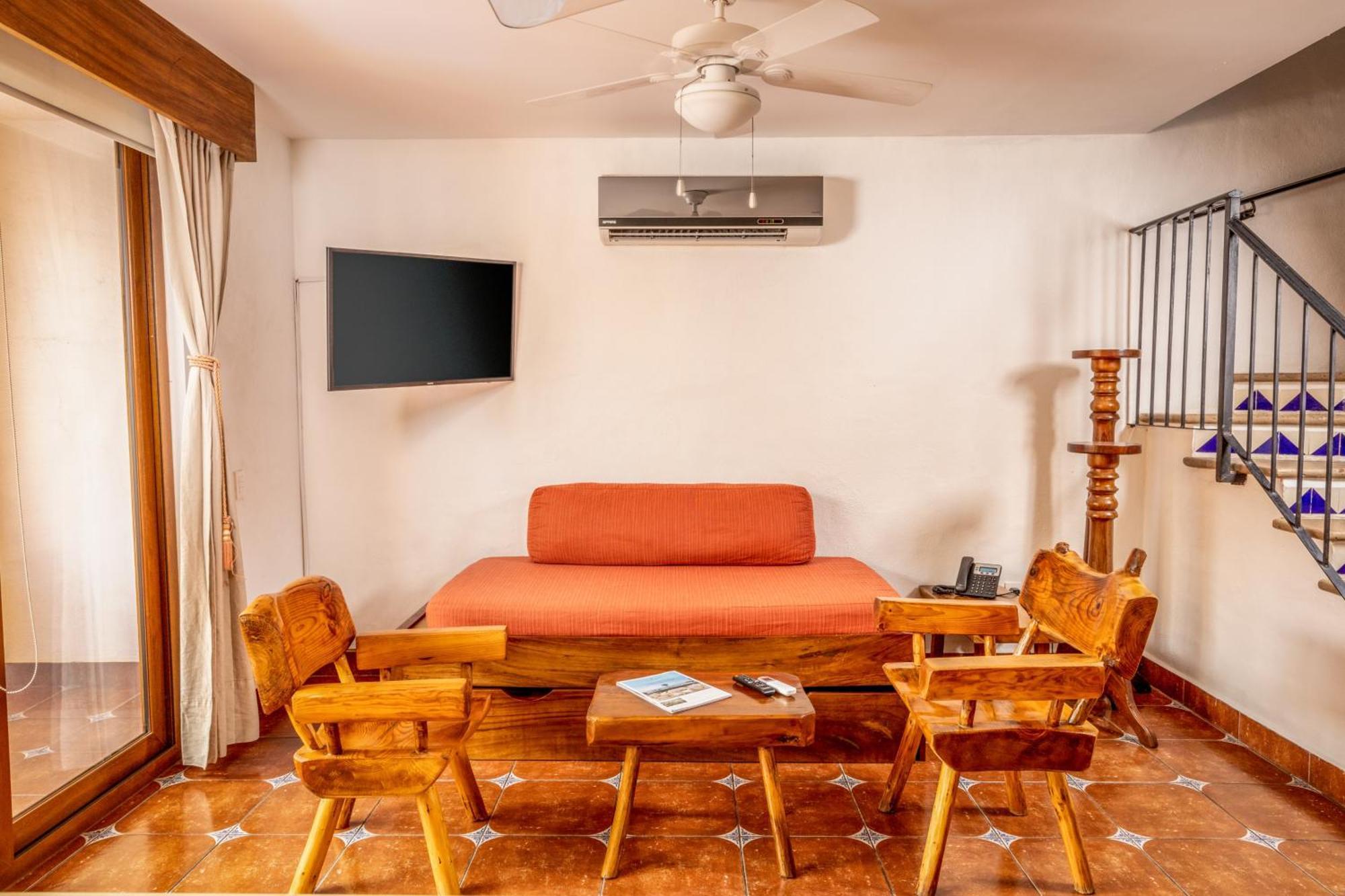 Casa Loteria -Pueblito Sayulita- Colorful, Family And Relax Experience With Private Parking And Pool Hotel ภายนอก รูปภาพ