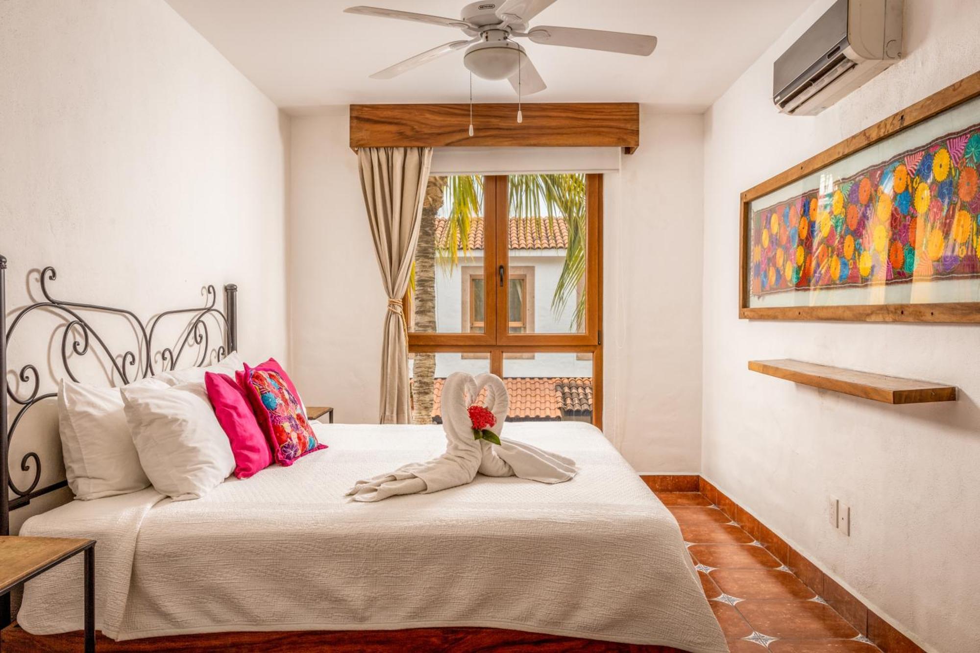 Casa Loteria -Pueblito Sayulita- Colorful, Family And Relax Experience With Private Parking And Pool Hotel ภายนอก รูปภาพ